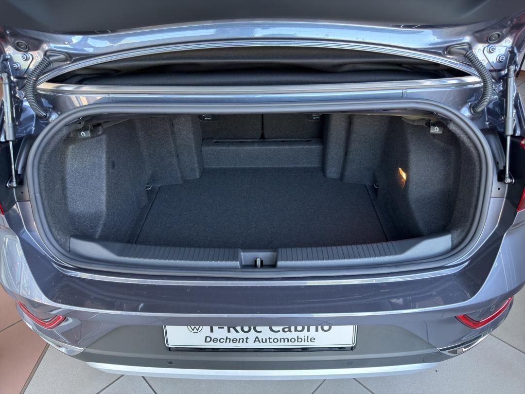 Fahrzeugabbildung Volkswagen T-Roc Cabriolet Goal.DSG.RFK.GJR.ClimatronicDisc