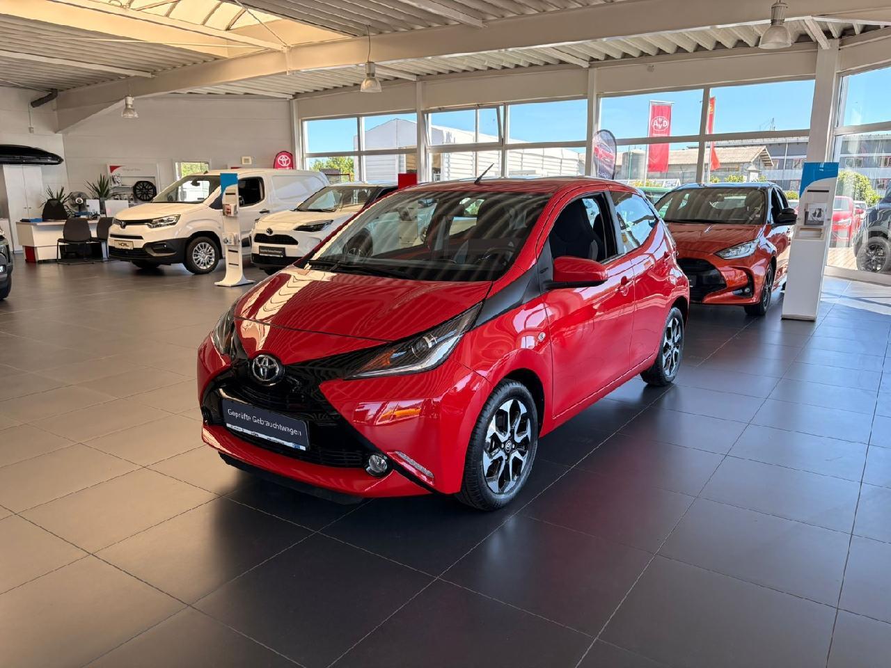 Toyota AYGO x-play