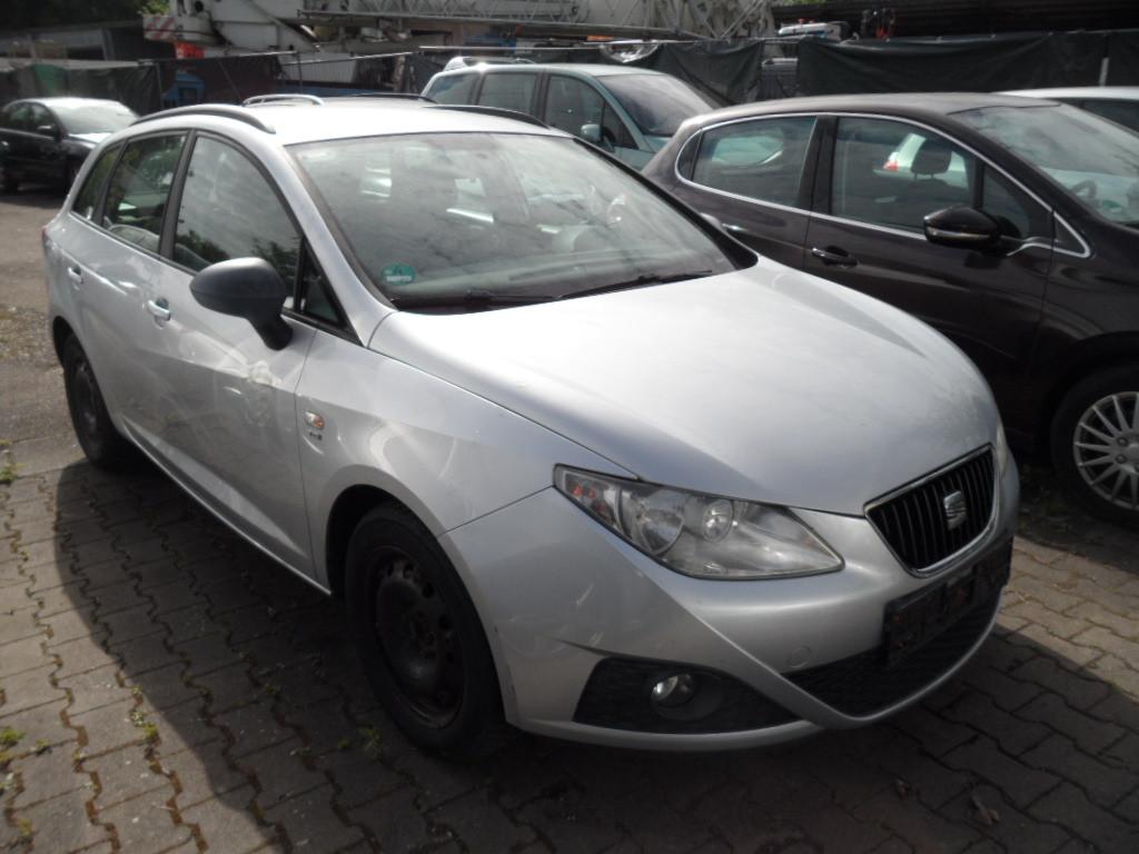 Seat Ibiza 2011 — interior