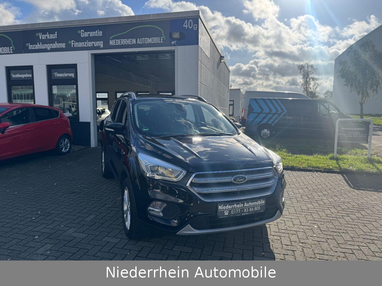 Ford Kuga Titanium SH+Lenkradheiz.+Kamera+PDC