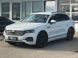 Volkswagen Touareg SPORT/ 4Motion/VIRTUAL/AMBIENT/360''KAM - Volkswagen Touareg: Sport