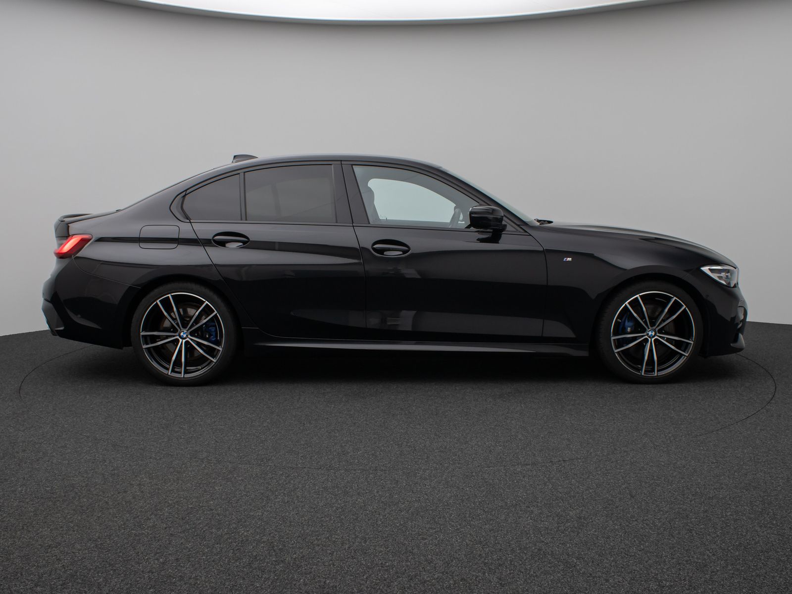 Fahrzeugabbildung BMW 330i xD M Sport Kamer DAB HiFi Stop&Go Alarm 19"