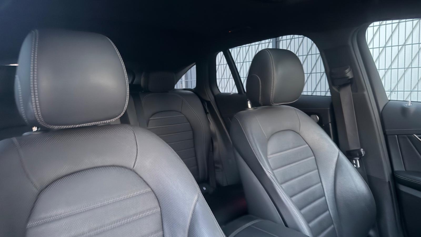Mercedes-Benz EQC 400 4Matic AMG-LINE MULTIBEAM,360°,LEDER