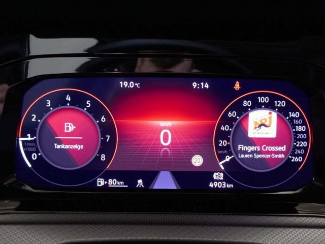Fahrzeugabbildung Volkswagen Golf VIII "ACTIVE" 1.5 TSI | LED ACC Navi