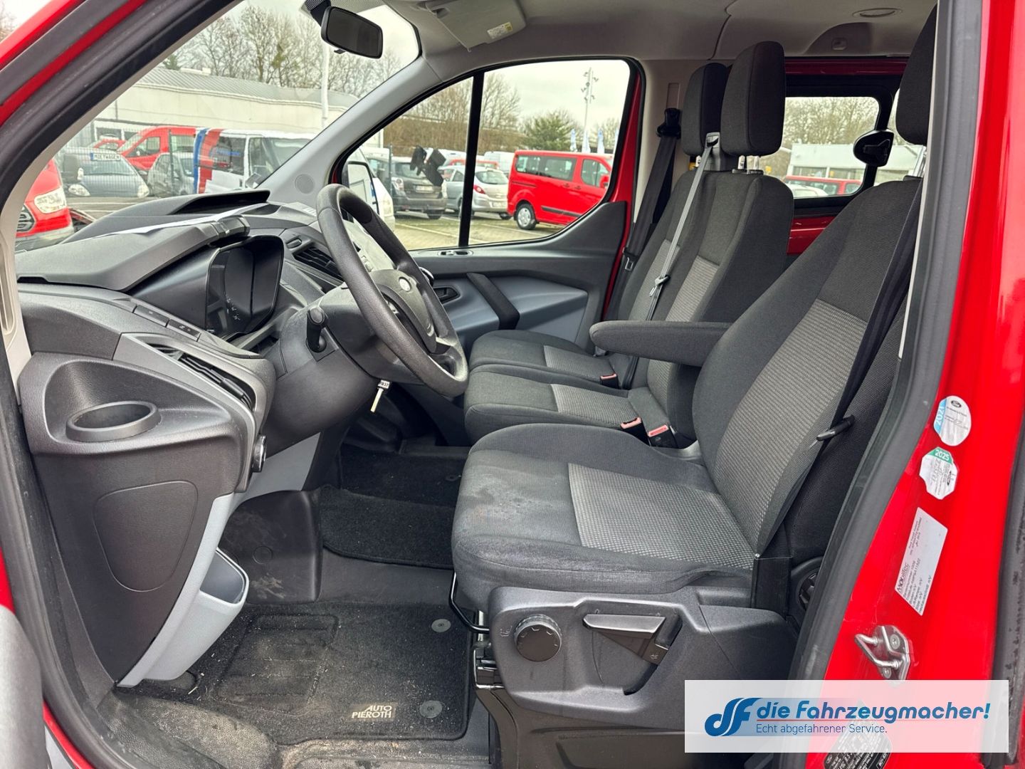 Fahrzeugabbildung Ford Transit Custom 300 L1 *7037 *KLIMA *EXPORT