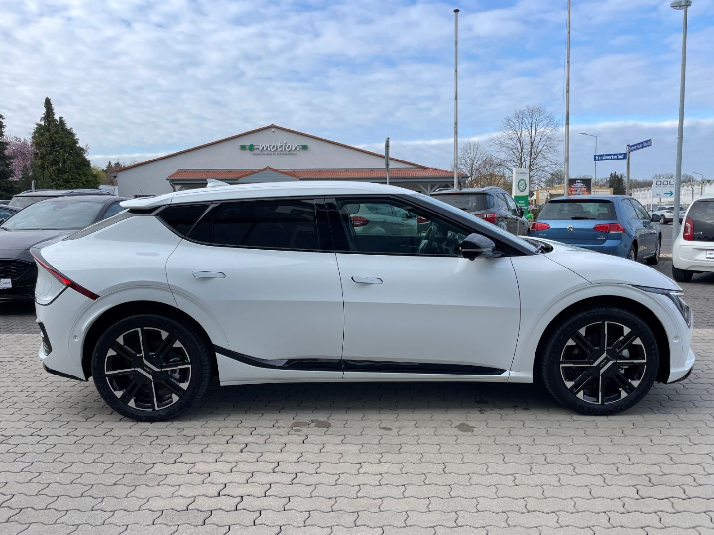Fahrzeugabbildung Kia EV6 GT-Line 4WD Elektro LED Sitzbelüftung HeadUp