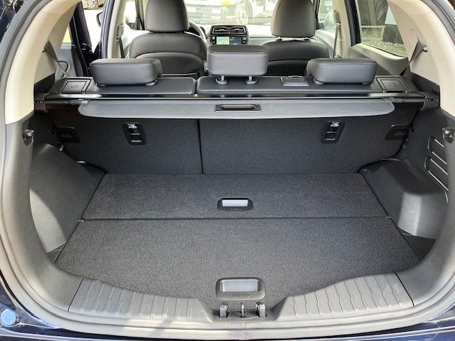 Fahrzeugabbildung KGM Tivoli Black Line 4x2 1.5 T-GDI SHZ Lenkrad HZG