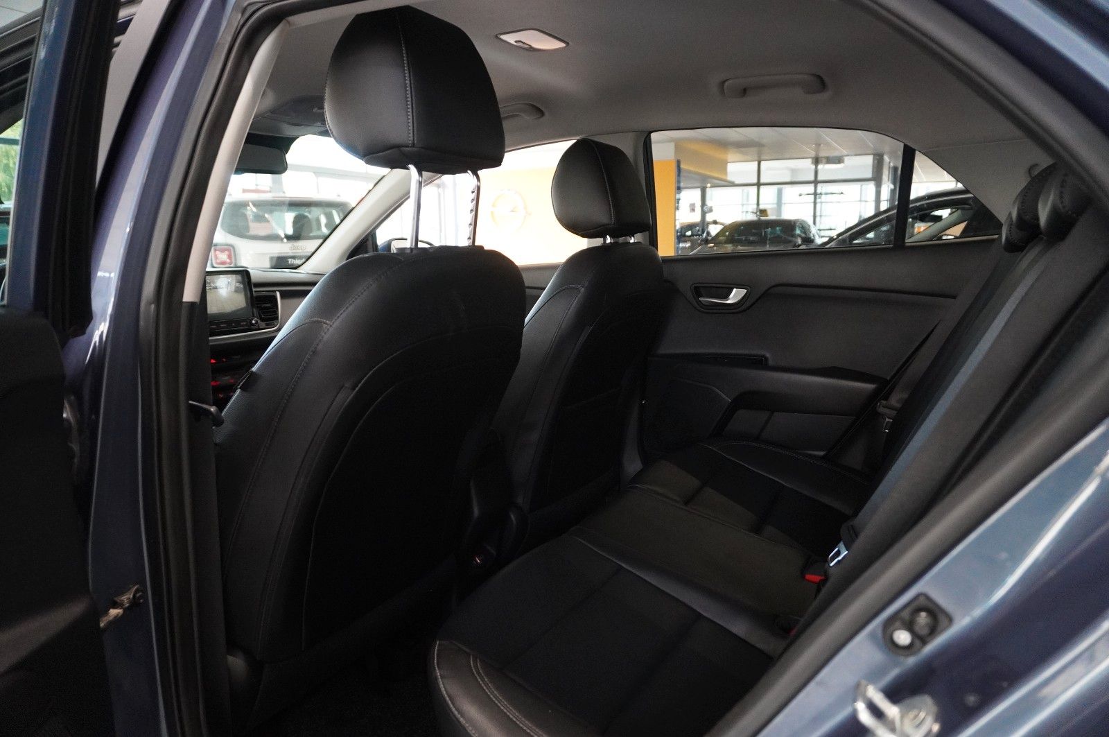 Fahrzeugabbildung Kia Rio 1.0 T-GDI VISION NAVI/LED/KAMERA/LEDER/SHZ