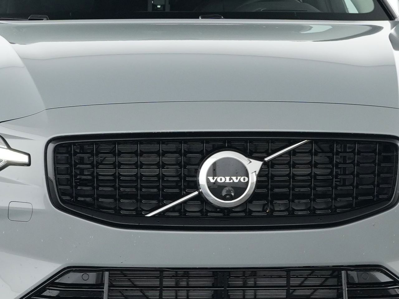 Volvo V60 Kombi Plus Dark foto 4