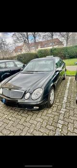 Mercedes-Benz Mercedes E Klasse 240 - gebrauchte Mercedes-Benz E 240 aus dem Jahr 2001