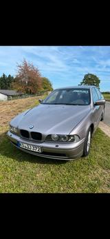 BMW 525i INDIVIDUAL, Alcantara schwarz - BMW 525 aus 2001: 525i