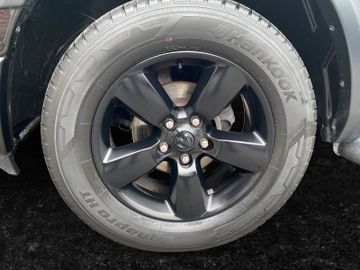 Dodge RAM - 10