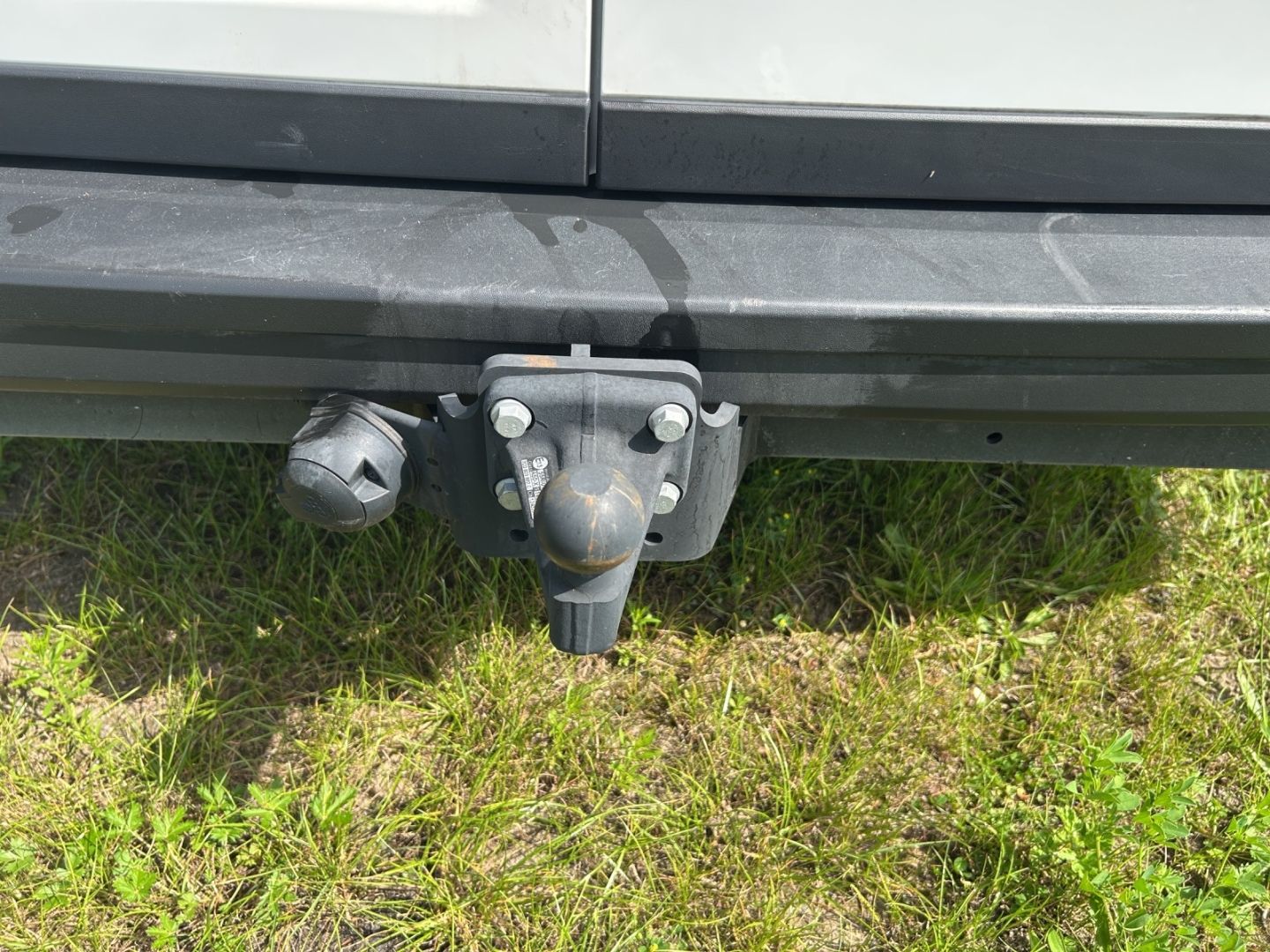 Crafter Kasten mittellang Hochdach FWD 35 2.0TDi