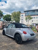 Volkswagen New Beetle Cabriolet 1.6. Vollleder. 1.Hand. Sch - gebrauchte VW New Beetle aus dem Jahr 2005