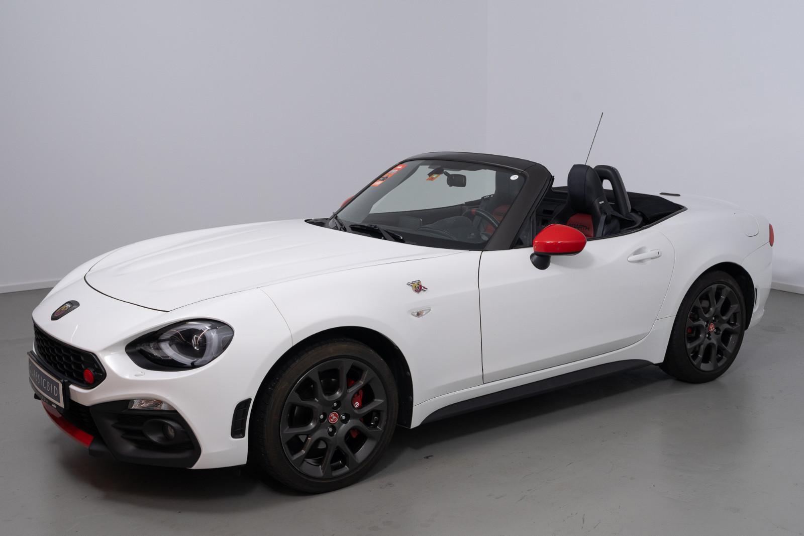Abarth 124 Spider