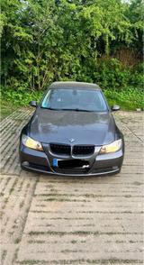 BMW E90 2L Diesel 135Kw TÜV bis 04/28 - BMW 135 mit Diesel-Antrieb