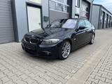 BMW 330i Lim. M-Paket Navi Leder Heckrollo - BMW 330 aus 2009: 330i