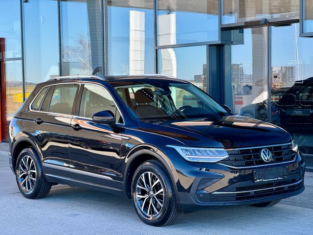 Volkswagen Tiguan Life ACC/LED/LKHZ/SHZ/Start-Stopp/CarPlay