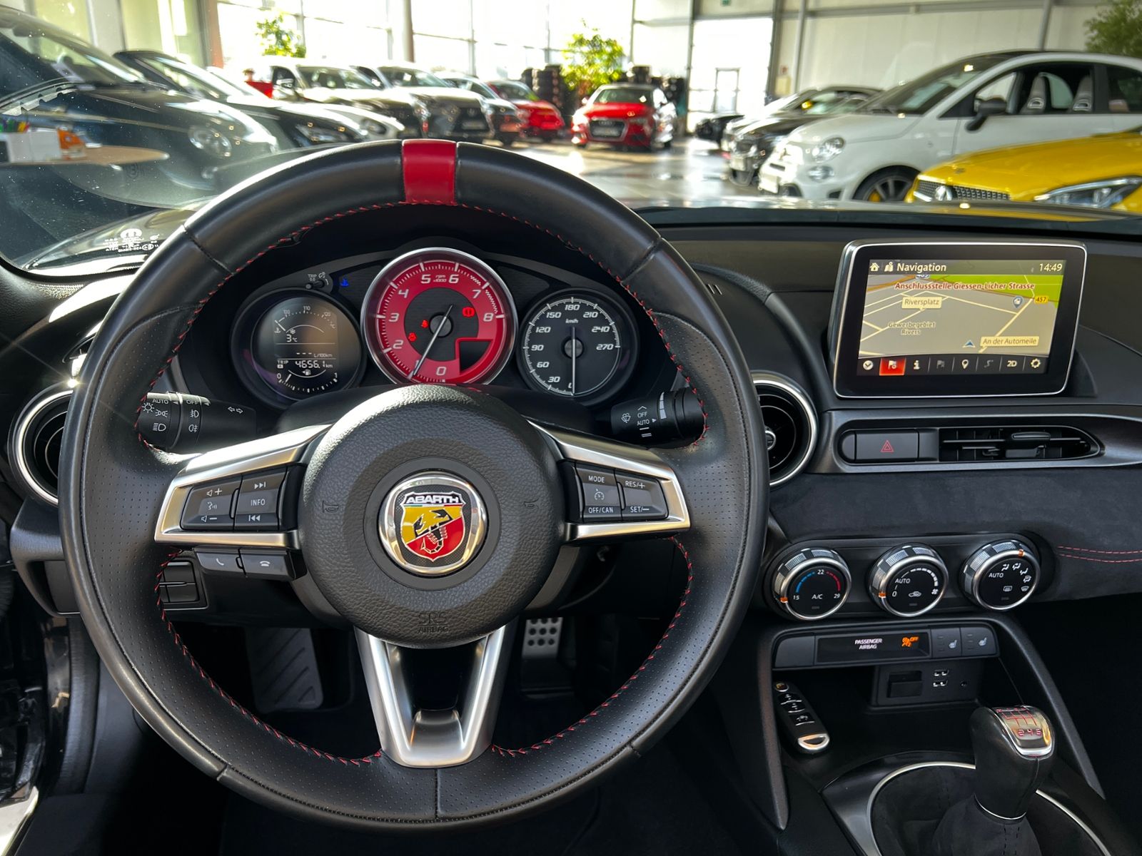 Fahrzeugabbildung Abarth 124 Spider BOSE LED SHZ NAVI LEDER