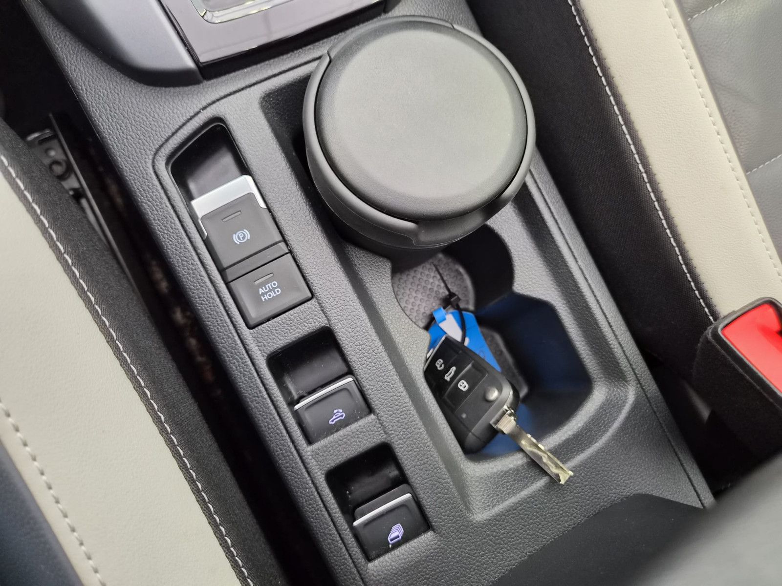 Fahrzeugabbildung Volkswagen T-Roc Cabriolet Style/KLIMA/SCHECKHEFT