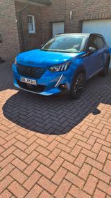 Peugeot 2008 Elektromotor 136 Allure mit GT Line Pack 