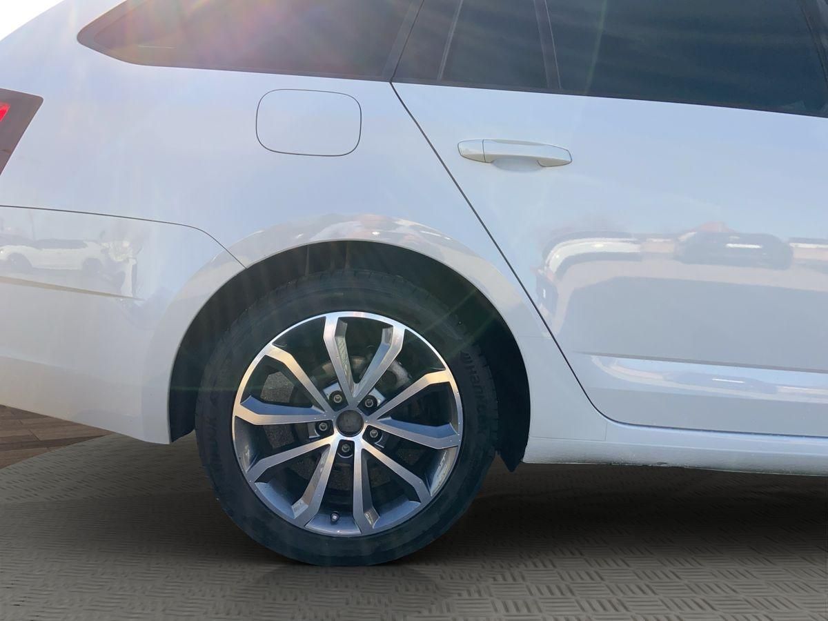 Octavia Drive 1.4 16V TSI Android Auto Navi Meta