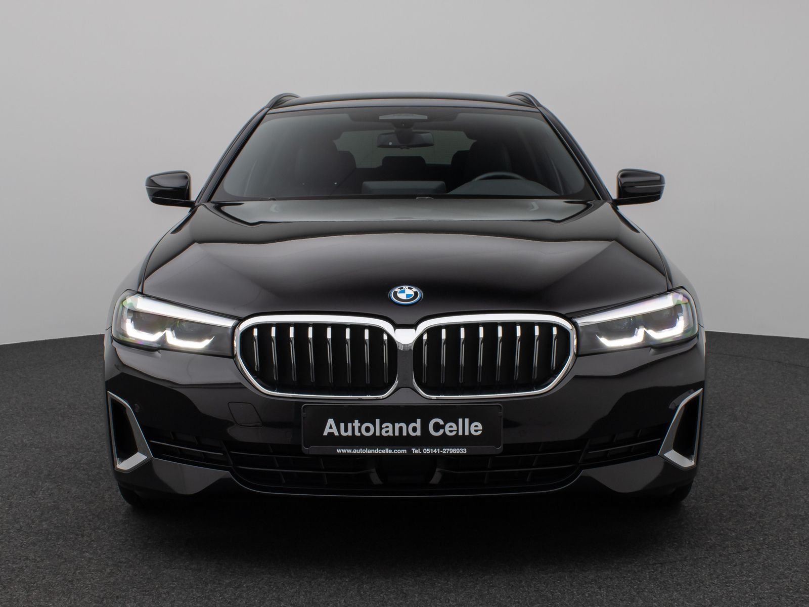 Fahrzeugabbildung BMW 530e Luxury Line Kamera DAB WLAN ACC Alarm LED