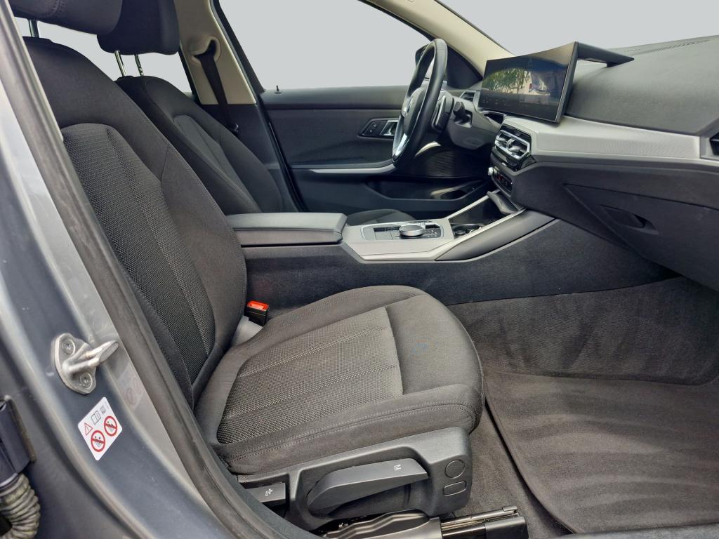 BMW 318 i Touring Aut. *NAVI*SHZ*, миниатюра 12