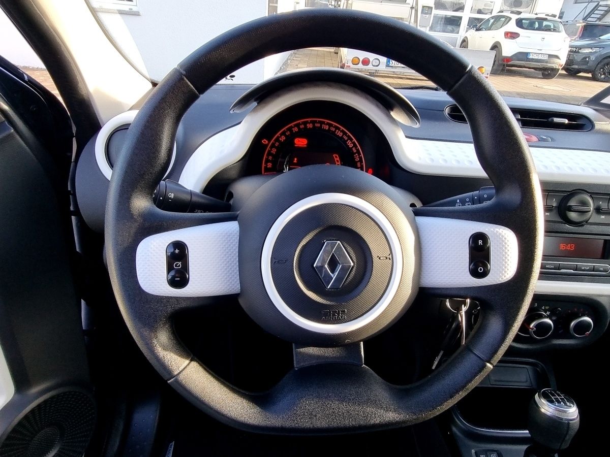 Fahrzeugabbildung Renault Twingo LIMITED SCe 75