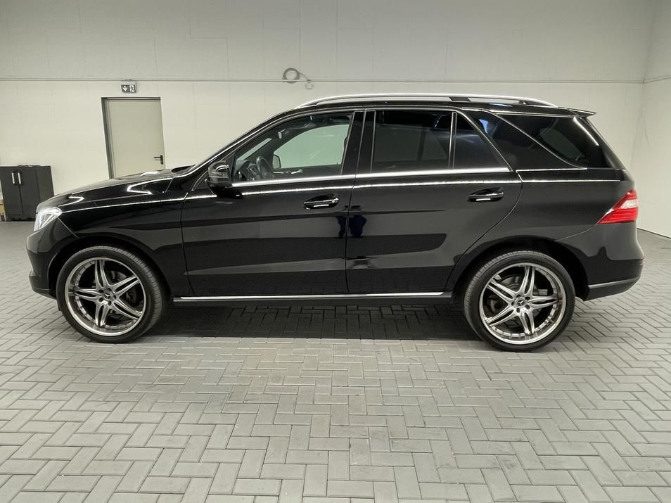 MERCEDES-BENZ ML 350