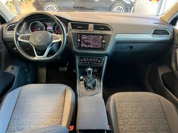 Volkswagen Tiguan - 9