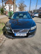 Volvo C30 2.0 in gepflegten Zustand - Volvo C30 mit Benzin-Antrieb