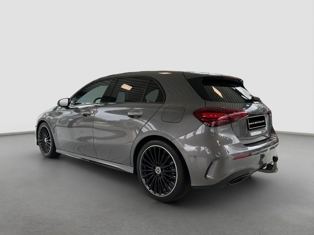 Fahrzeugabbildung Mercedes-Benz A 200 AHK*Navi*Fernlichtass.*LED*PDC*Sportp.*AUT