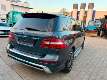 Mercedes ML 350 - 3