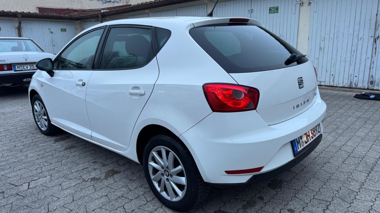 Seat Ibiza 1.2 TSI Lim. Style Salsa *PDC*NAVI