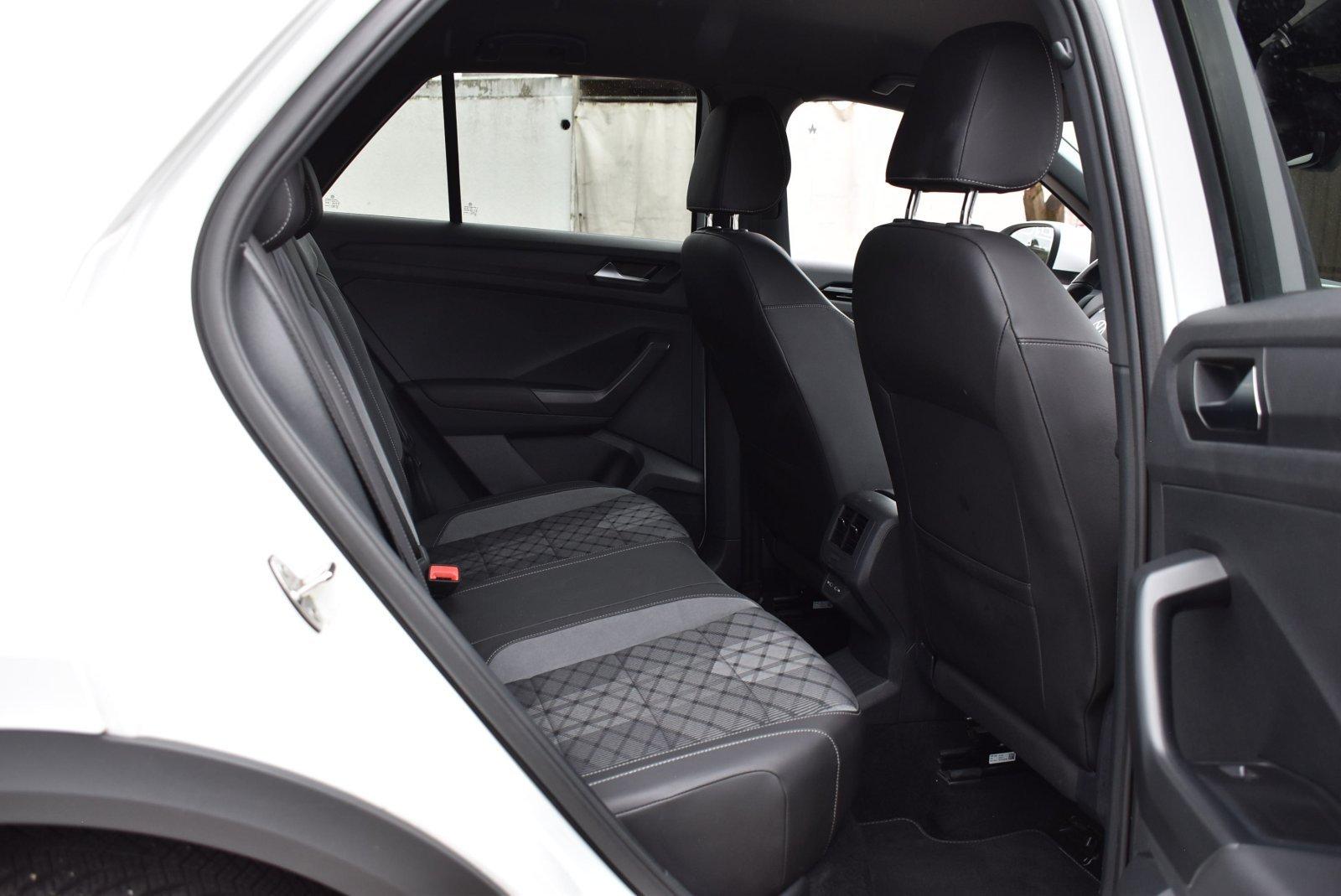 Volkswagen T-Roc 1.5 TSI R-Line APP LED Sitzhzg, миниатюра 26