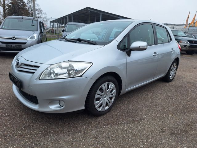 Toyota Auris Executive 1.6