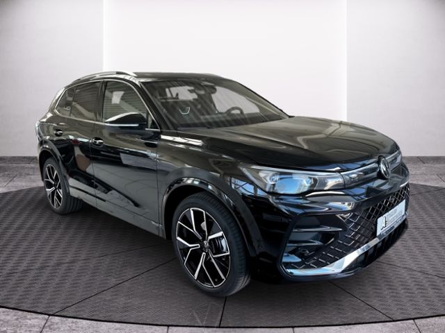 Fahrzeugabbildung Volkswagen Tiguan R-Line 1,5 l eTSI OPF 110 kW (150 PS) 7-G