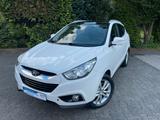 Hyundai ix35 4WD *Inspektion Neu/Panoramadach* - Hyundai: I35