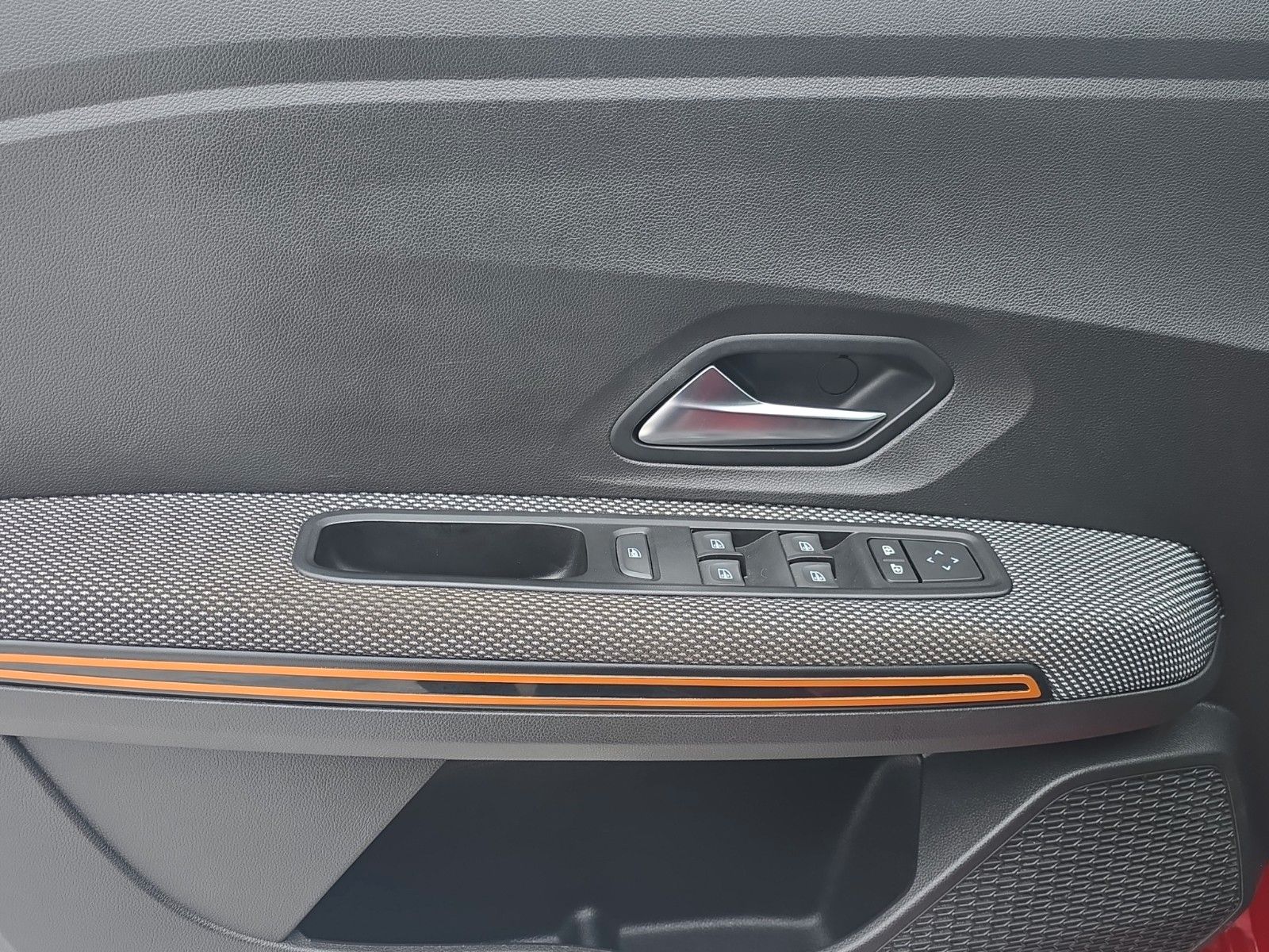 Fahrzeugabbildung Dacia Sandero III Stepway Comfort Aus 1.Hand Top