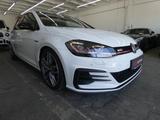 Volkswagen Golf GTI*PANO*NAVI*KEYLESS*DCC*ACC*LED*VITRUAL - Cars in Reutlingen