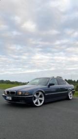BMW E38 740i Auto M60B40 - BMW 740 aus 1994: 740i