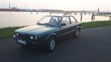 BMW E30 316i im Originalzustand - BMW 316 mit Benzin-Antrieb: Limousine, E30 316i