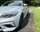 BMW M2 Competition, KW Comp 3fach, ShortShift, uvm - silberne BMW M2
