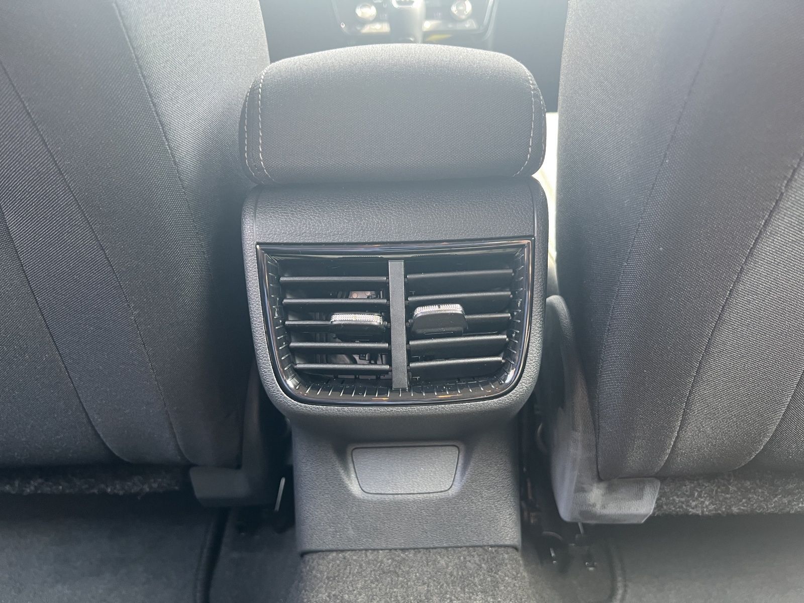 Fabia Selection 1.0 MPI LED*SHZ*Klima