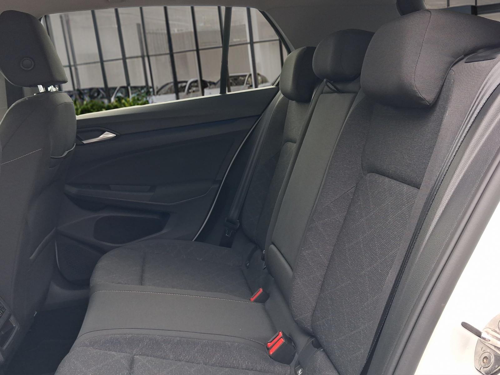 Volkswagen Golf Life 1,0 l eTSI Life (EURO 6d) 1.Hd/ Spurw, миниатюра 6