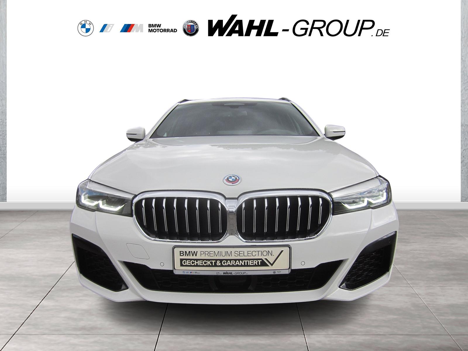 BMW 530i xDrive TOURING M SPORT HUD STANDHZG PANO  A