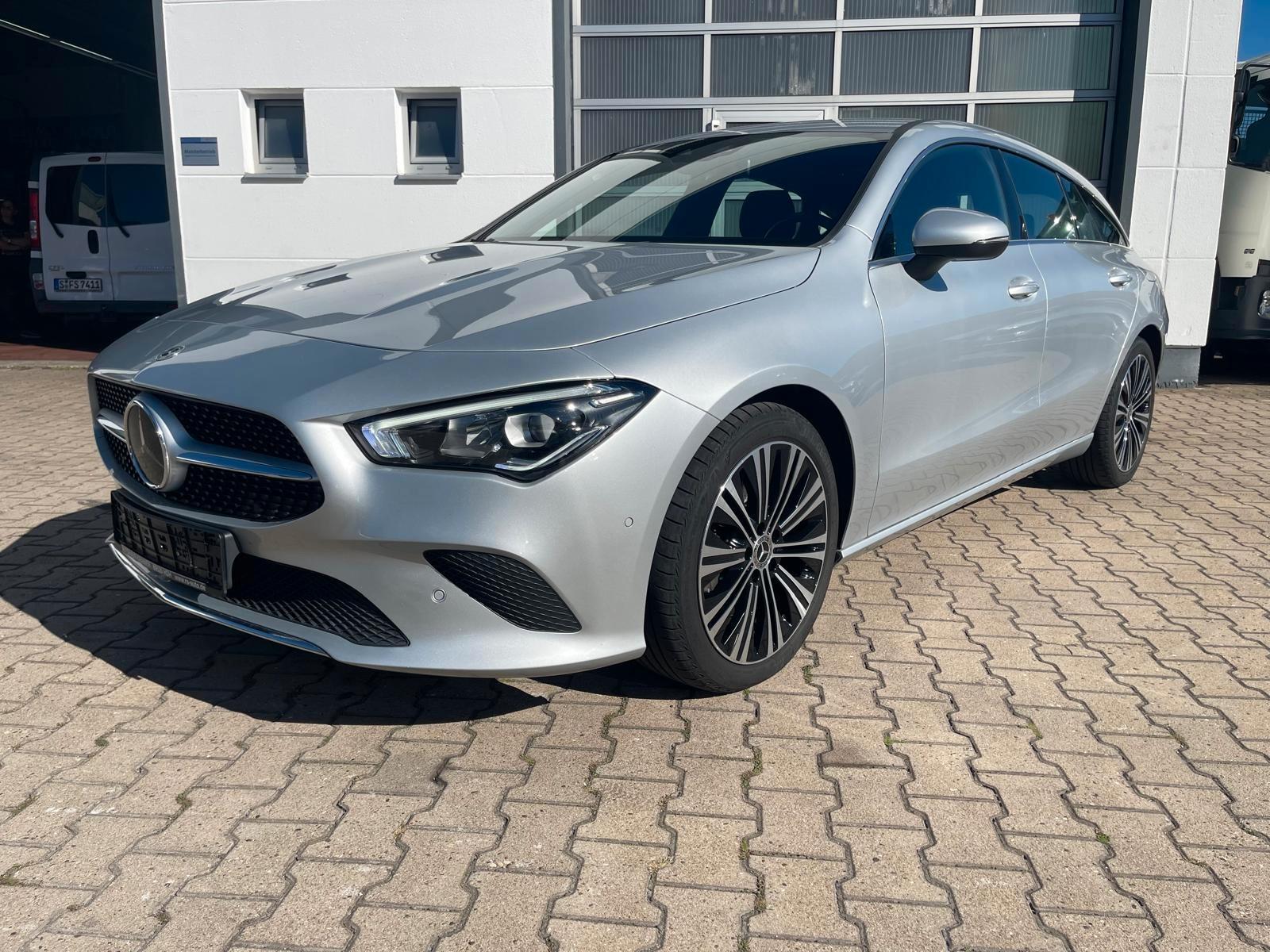 Mercedes-Benz CLA220d SB/4Matic/1HD/MWST/AHK/Leder/