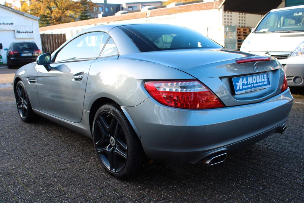 Mercedes-Benz SLK 350