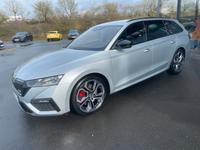 Skoda Octavia Combi 2,0TSi RS 19"Leder AHK Canton HUD